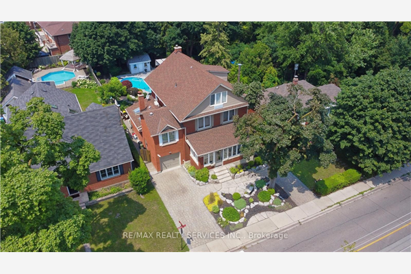 38 Rosedale Ave W, Brampton