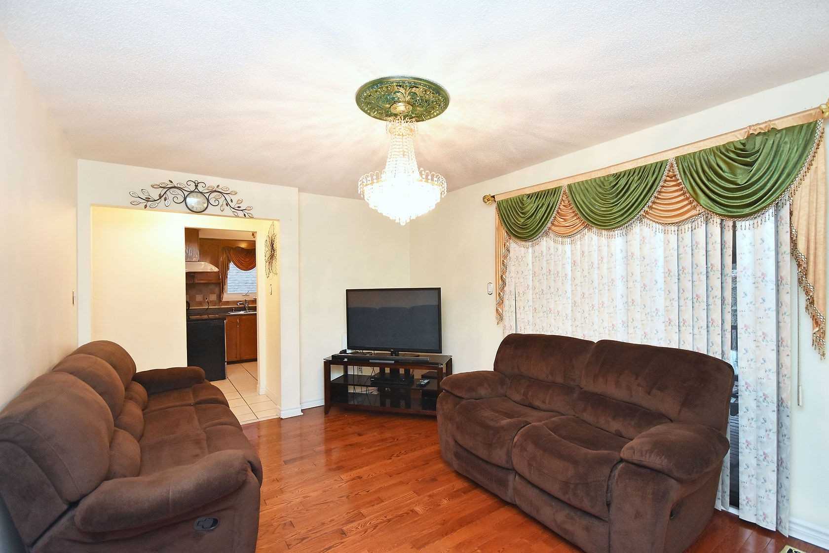 Listing W5907457 - Large Photo # 13