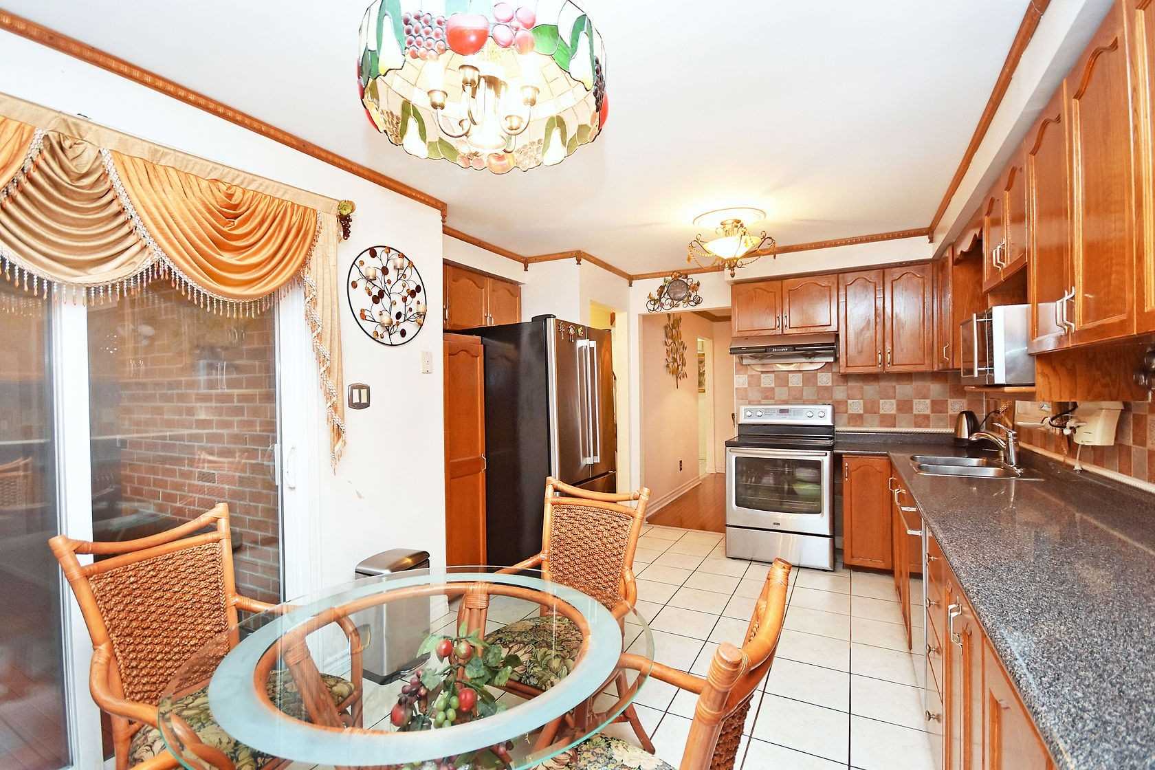 Listing W5907457 - Large Photo # 15