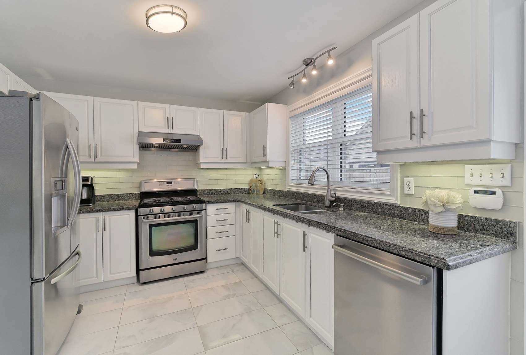 Listing W5907515 - Large Photo # 7