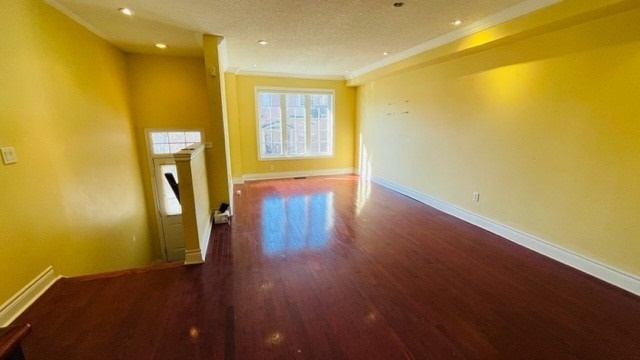 Listing W5907653 - Large Photo # 3