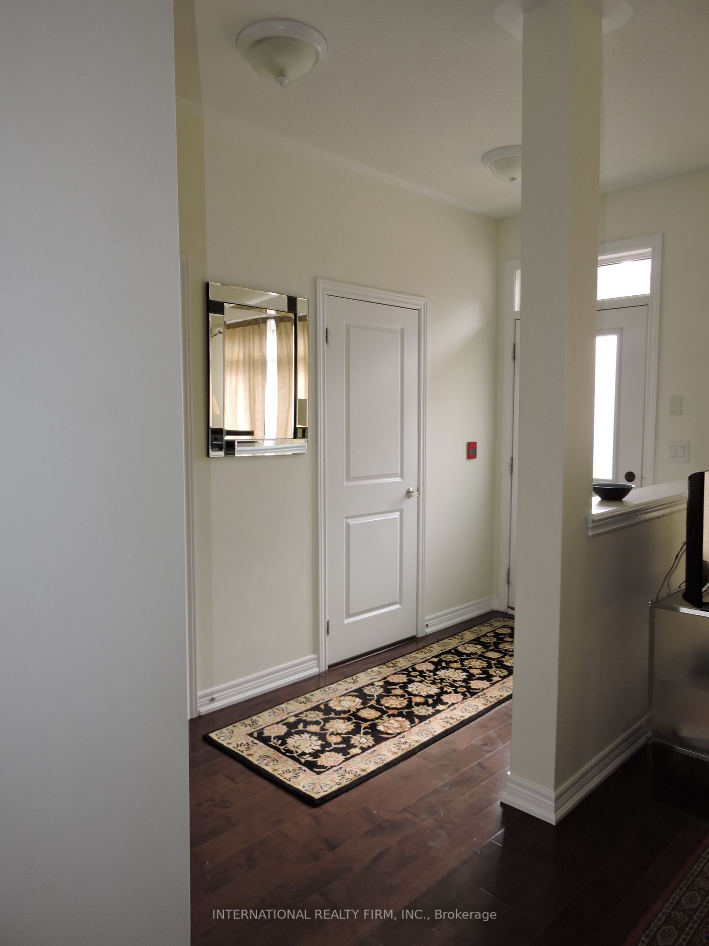 Listing W5907680 - Large Photo # 2