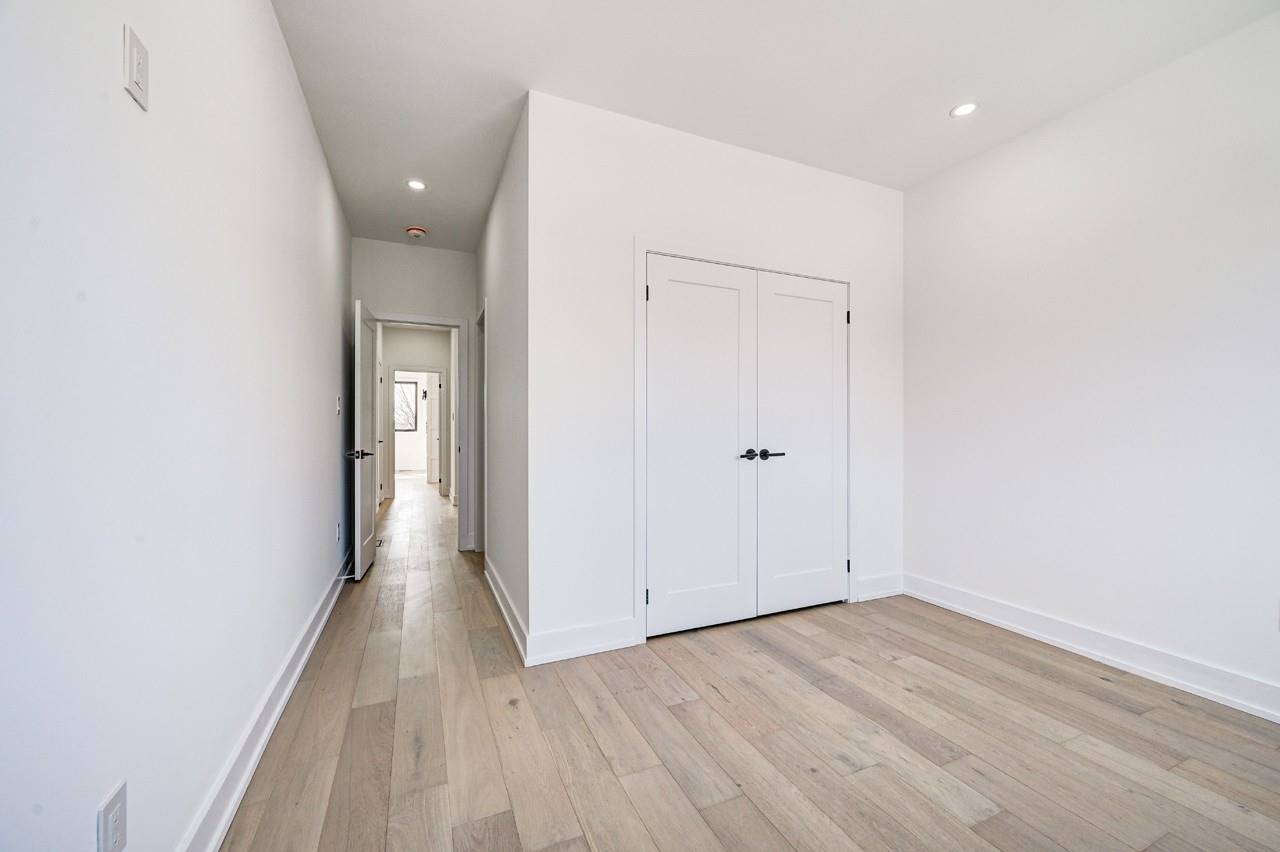Listing W5908073 - Large Photo # 18