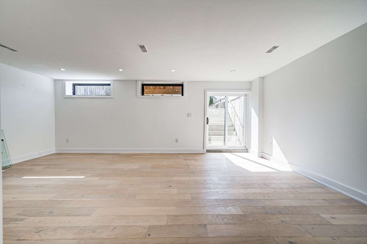 Listing W5908073 - Large Photo # 21