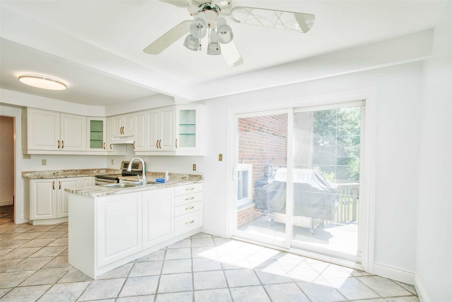 23 Panorama Cres