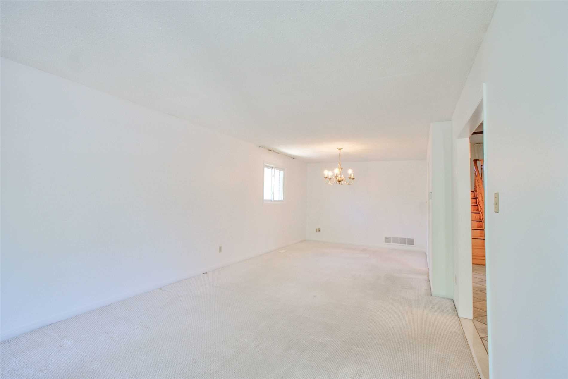 23 Panorama Cres