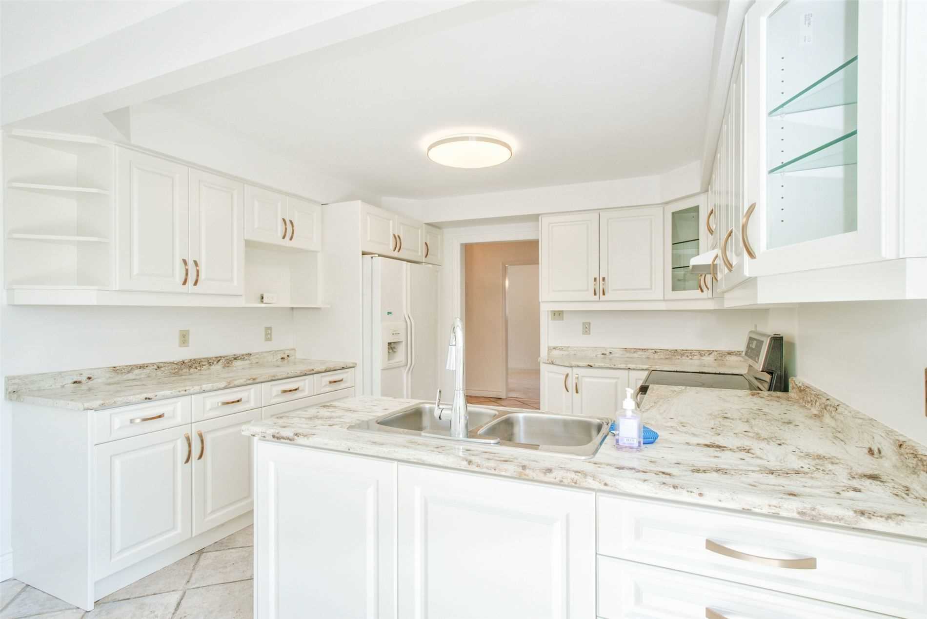 23 Panorama Cres