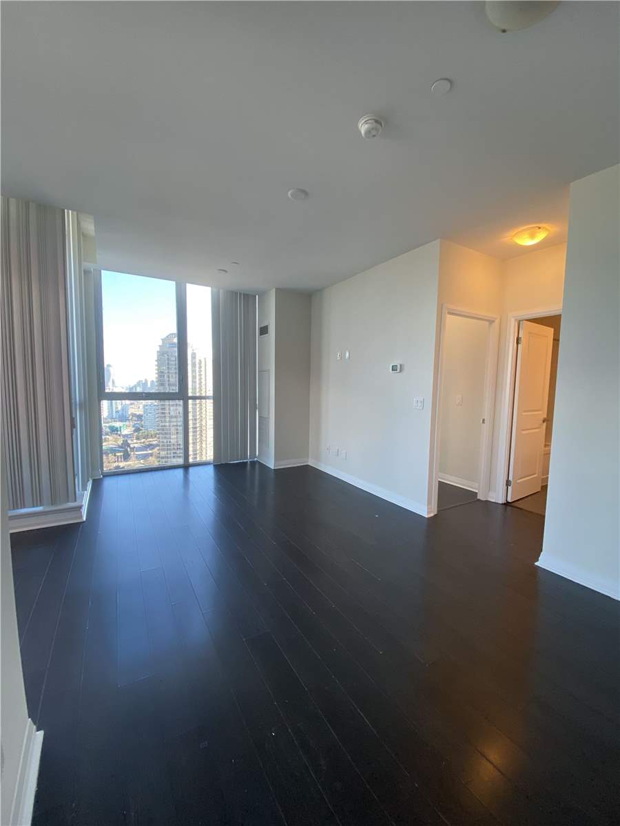 Listing W5908159 - Large Photo # 5