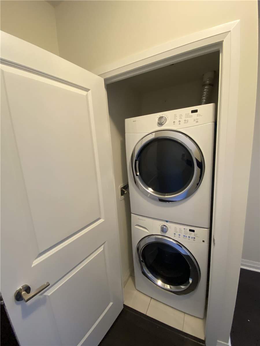 Listing W5908159 - Large Photo # 19