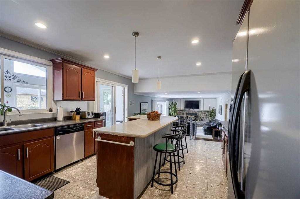 Listing W5908315 - Large Photo # 19