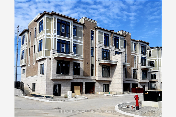 30 Halliford Pl, Brampton