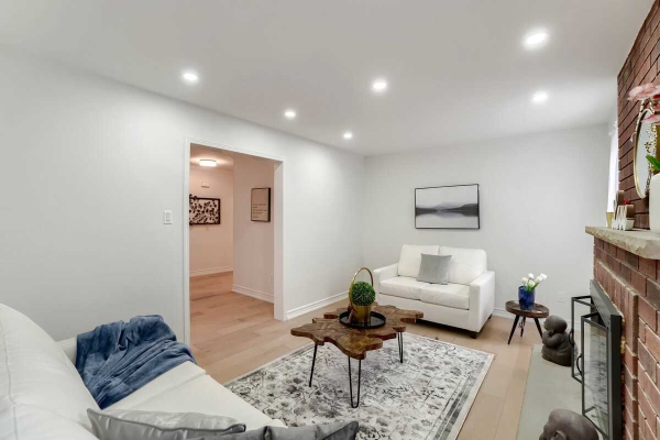 3471 Chartrand Cres, Mississauga