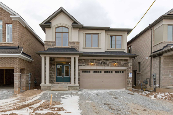 1586 Severn Dr, Milton