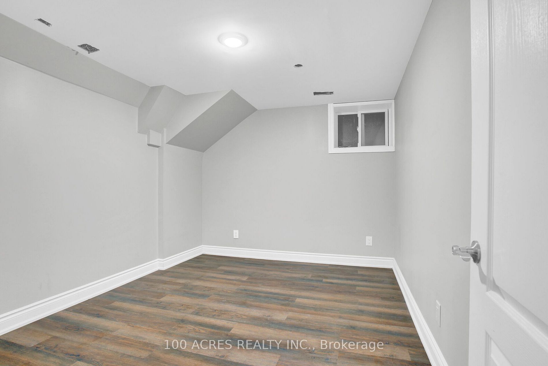 Listing W5909528 - Large Photo # 26