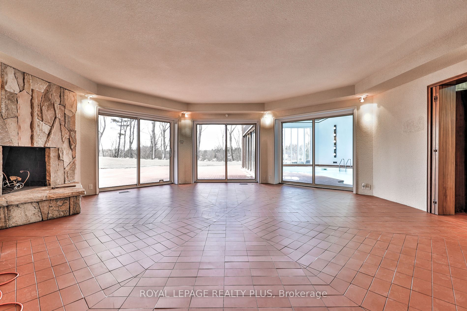 Listing W5909712 - Large Photo # 31