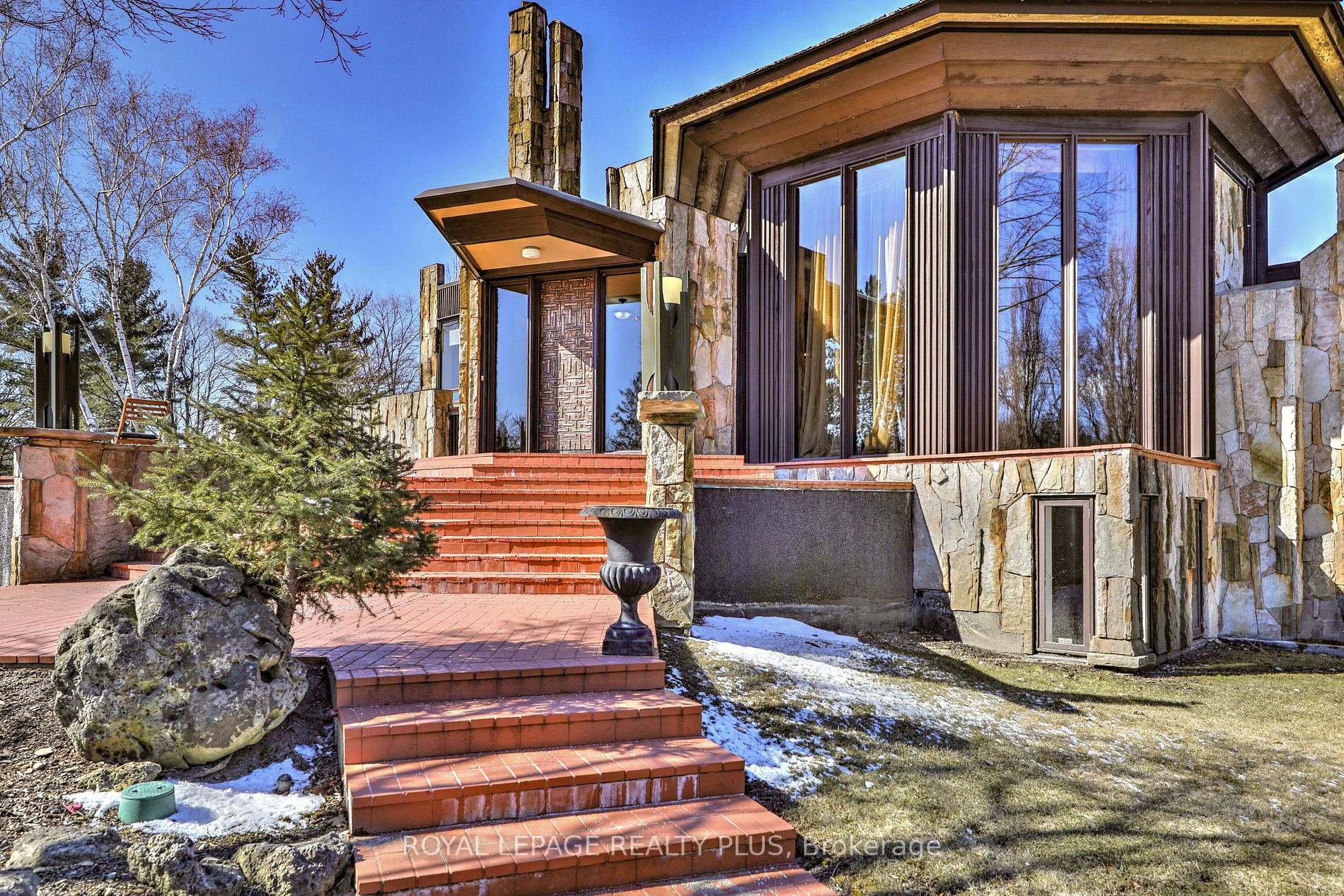 Listing W5909712 - Large Photo # 6