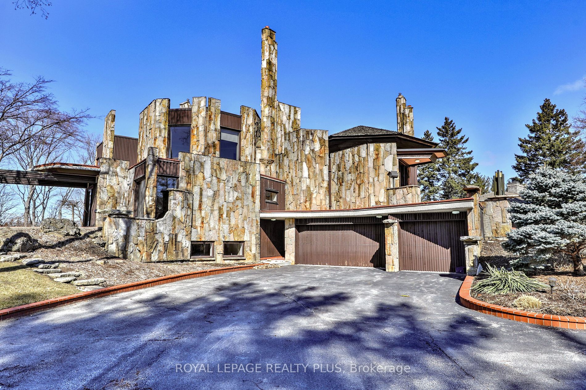 Listing W5909712 - Large Photo # 4