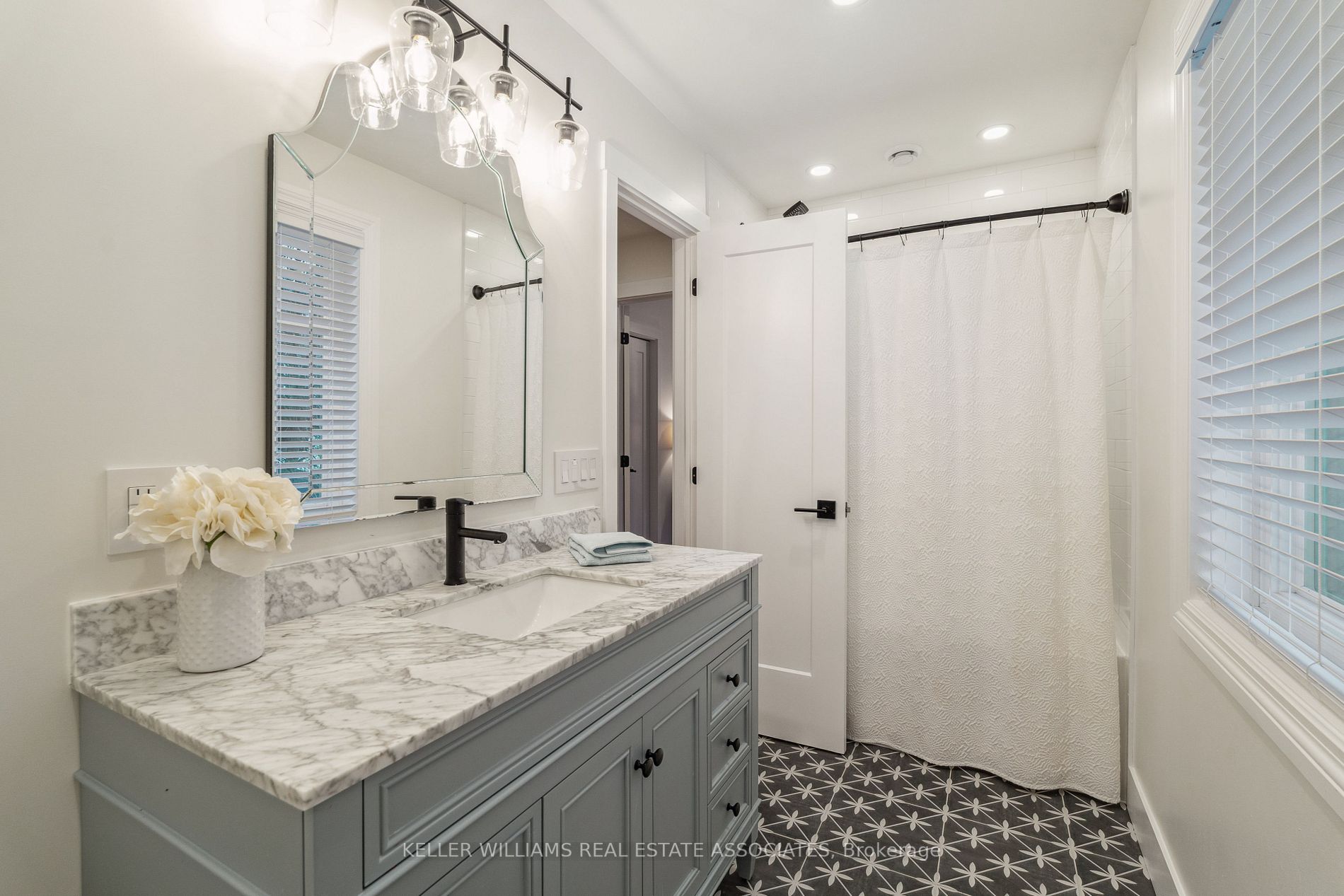Listing W5909760 - Large Photo # 29