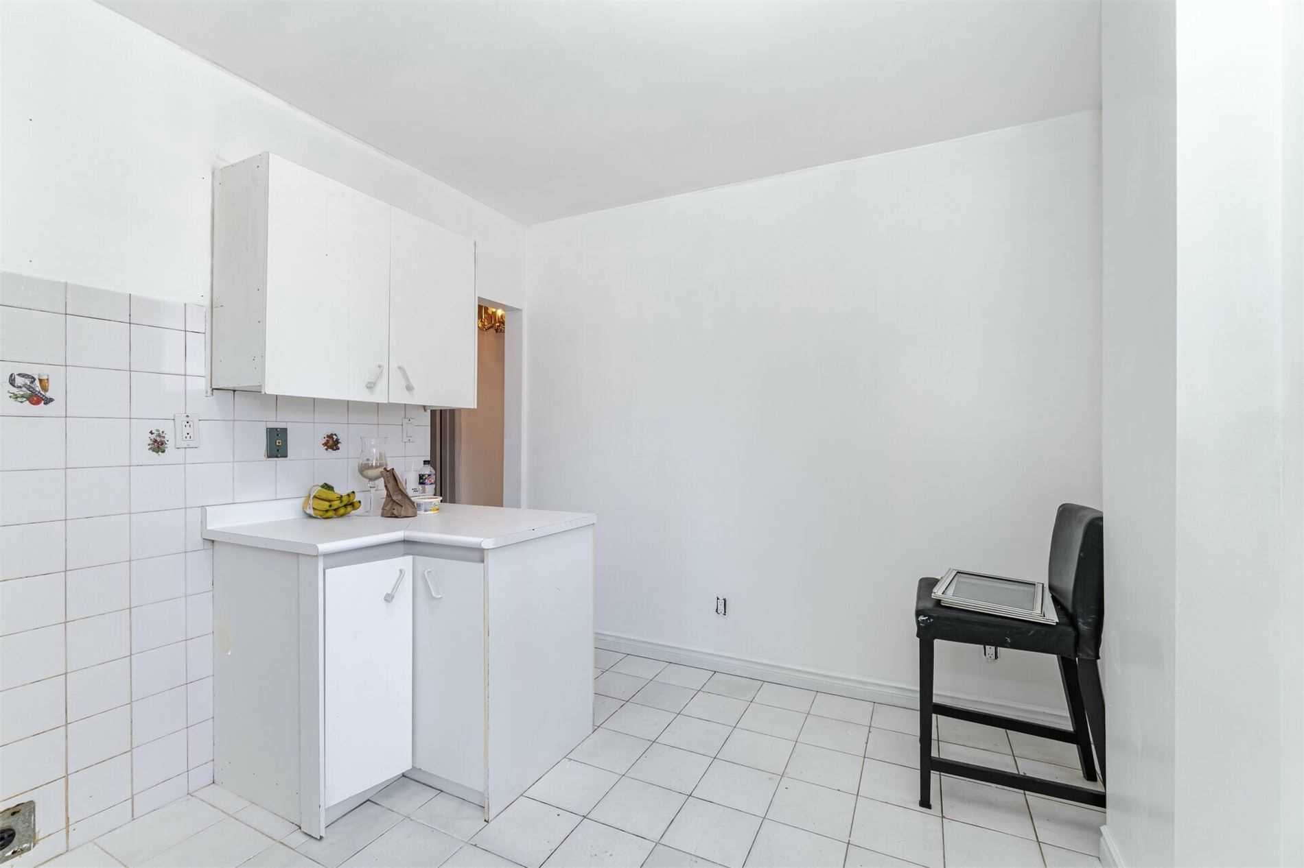 Listing W5910015 - Large Photo # 15