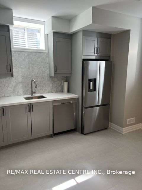 3300 Sunningdale Gdns, #Basmt.