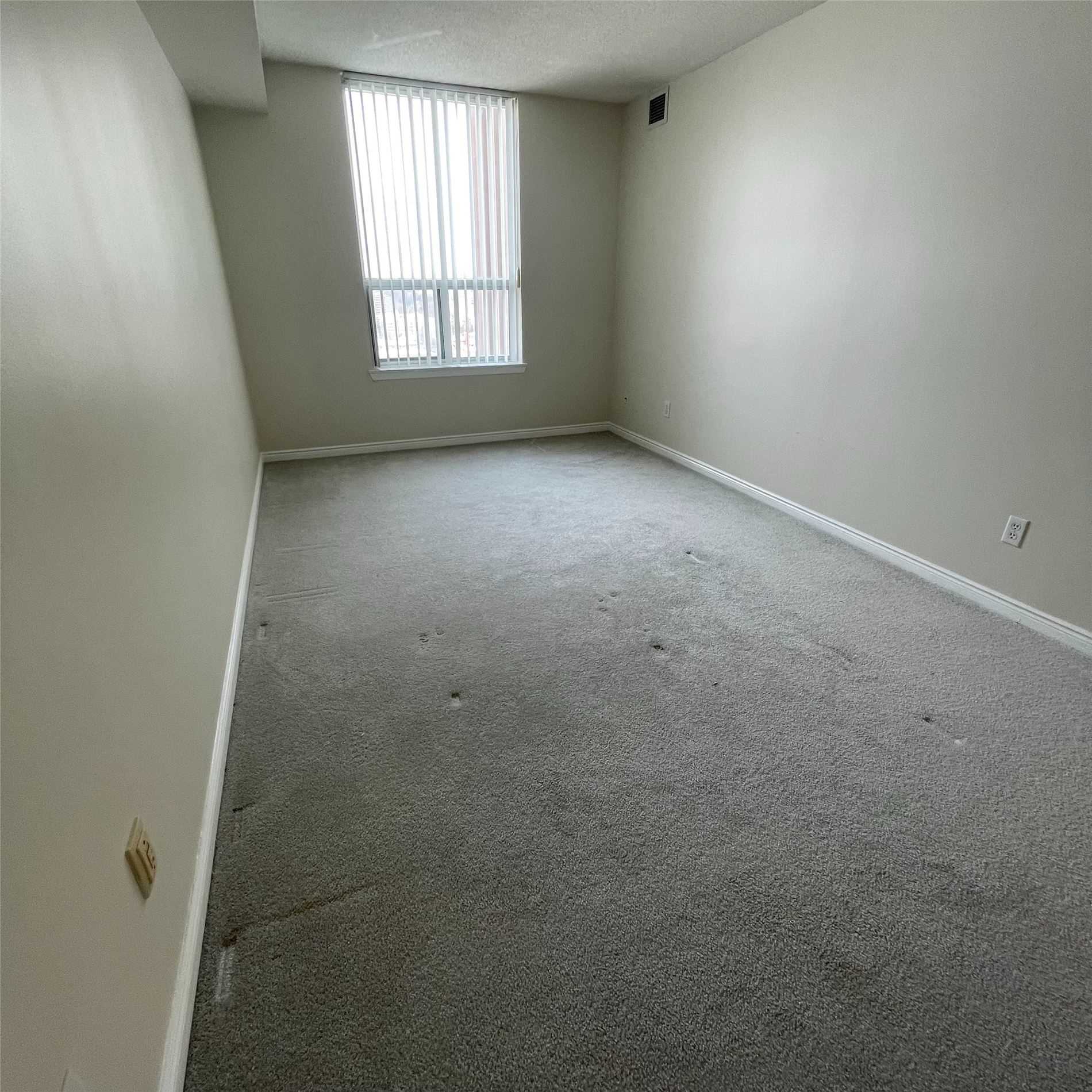 Listing W5910335 - Large Photo # 22