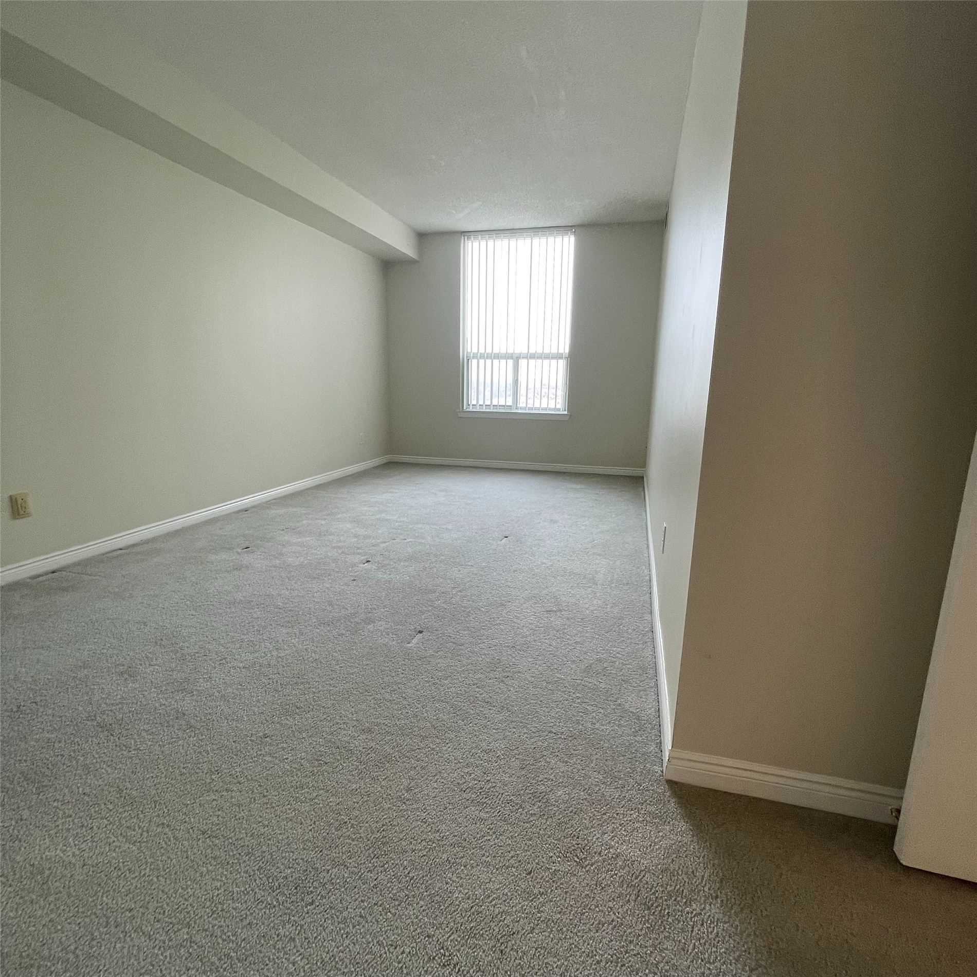 Listing W5910335 - Large Photo # 20