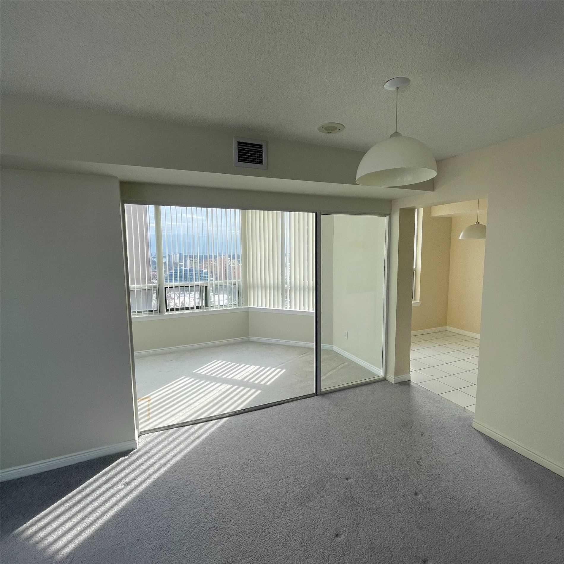Listing W5910335 - Large Photo # 10
