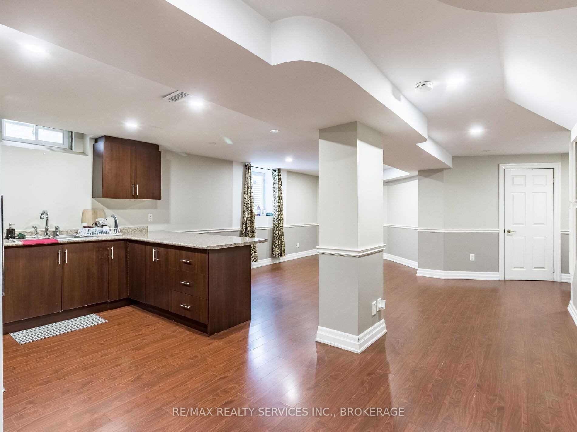Listing W5910463 - Large Photo # 37