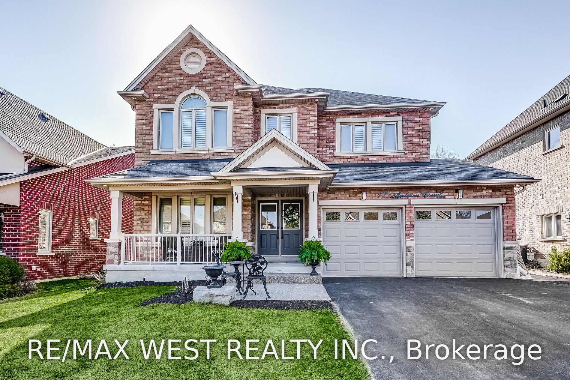 17 Antrim Crt