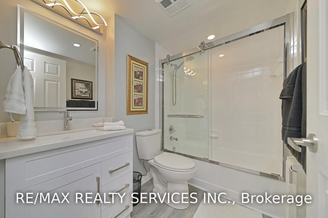310 Mill St S, #1004