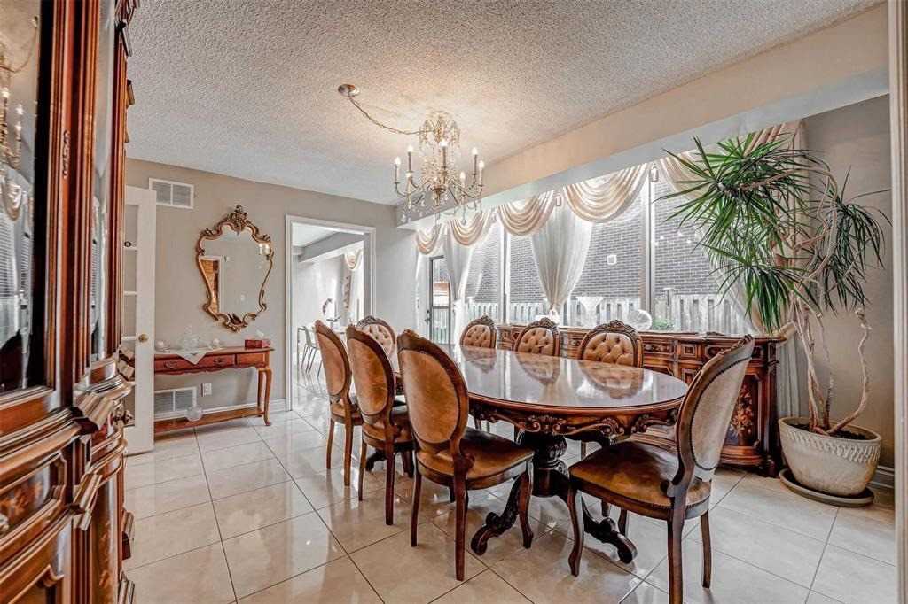 Listing W5910573 - Large Photo # 12