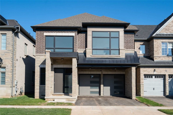1295 Minnow St, Oakville