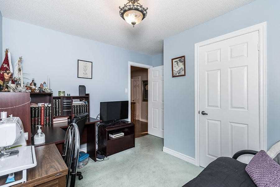 Listing W5910853 - Large Photo # 28
