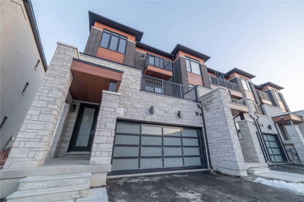10 Skyridge Dr, Brampton