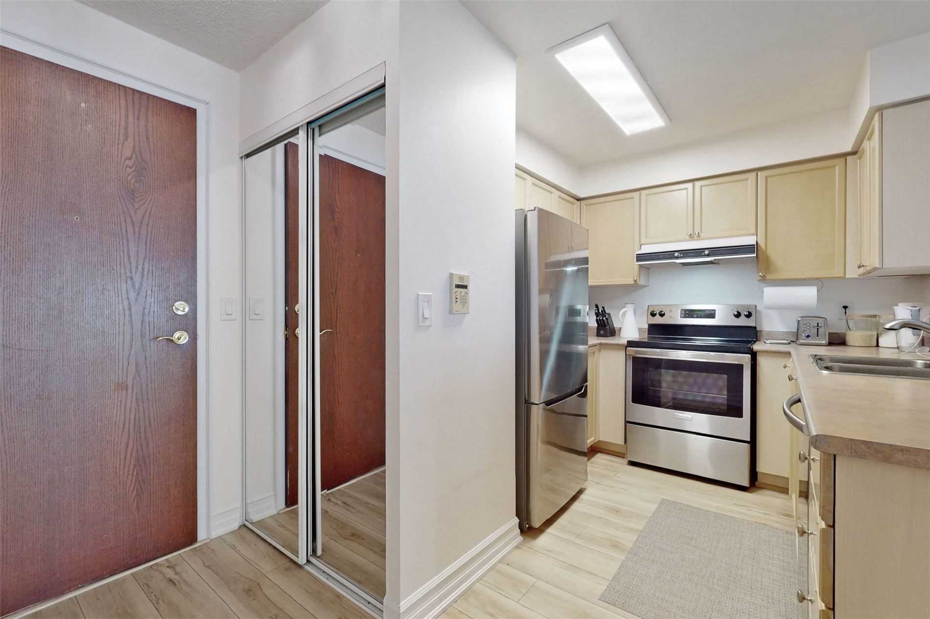 Listing W5912385 - Large Photo # 10
