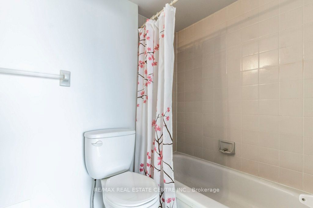 Listing W5912468 - Large Photo # 23