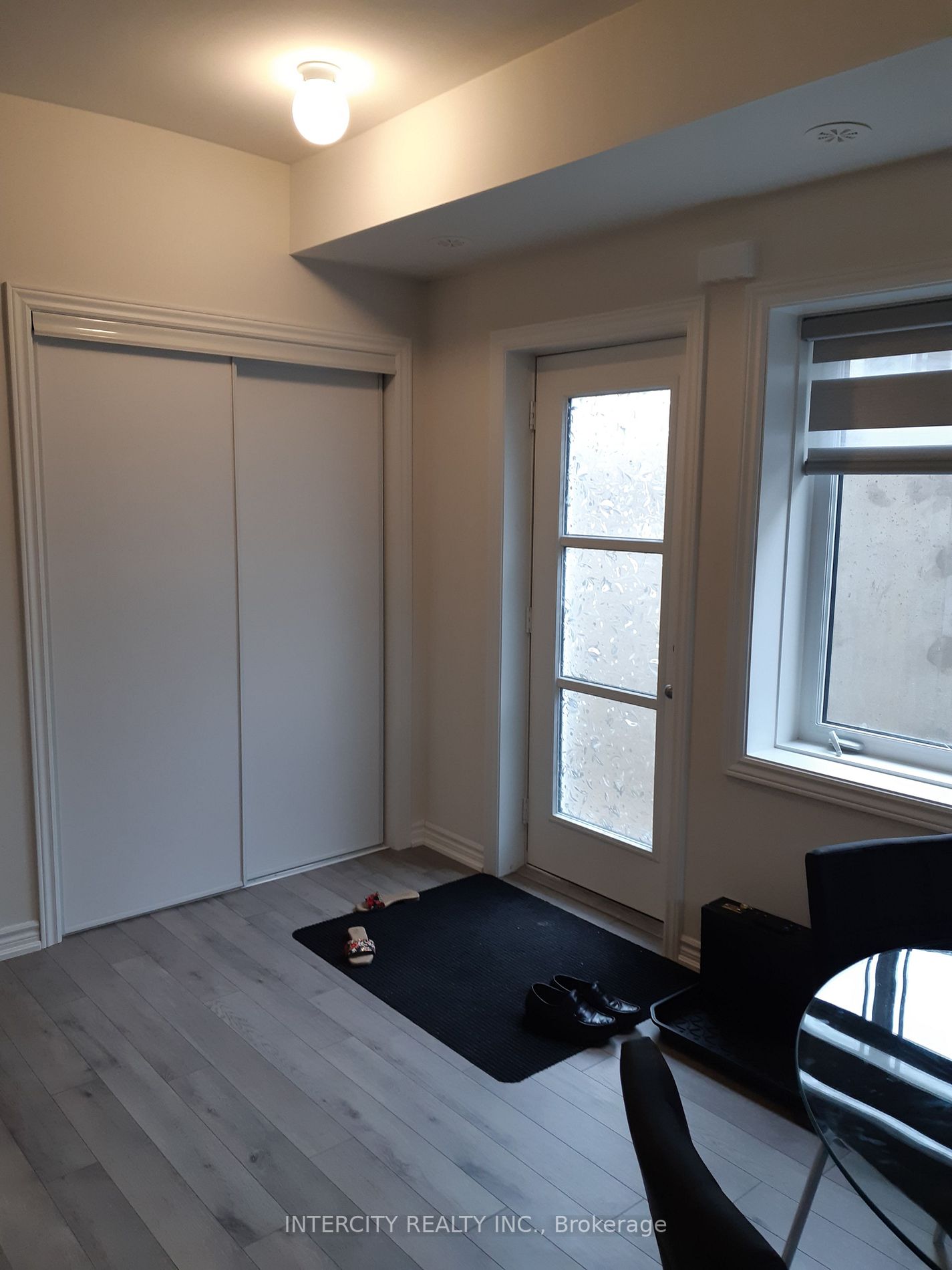 Listing W5912484 - Large Photo # 4