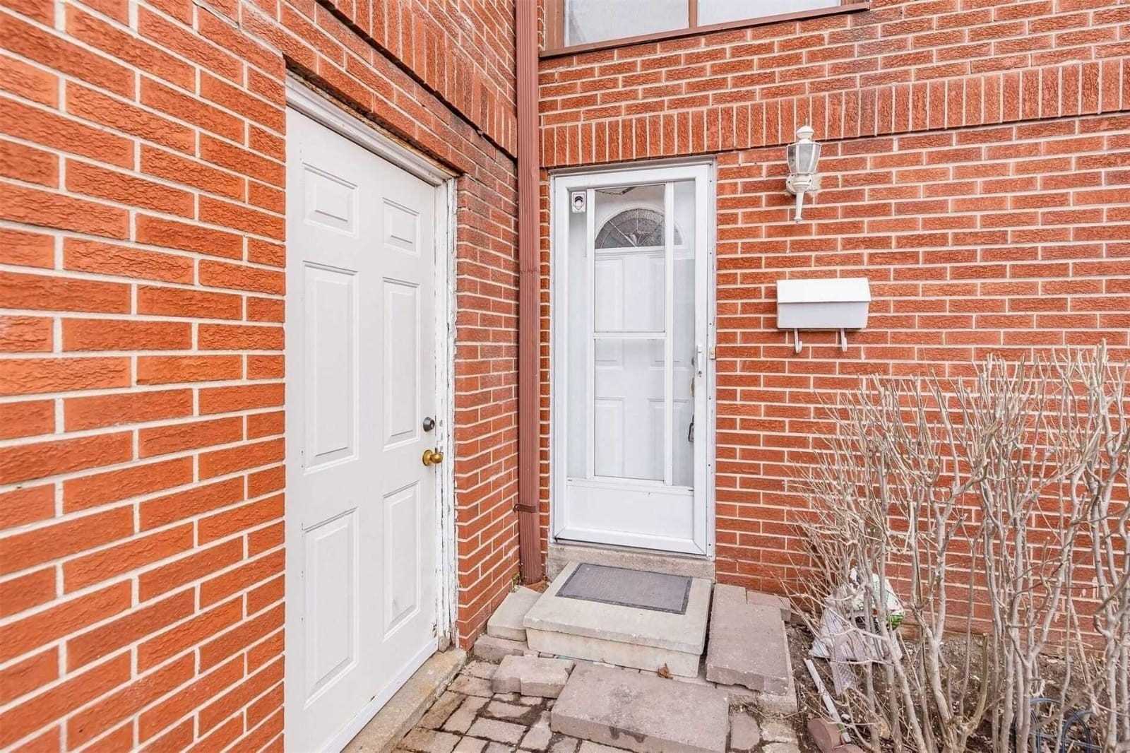 Listing W5912529 - Large Photo # 3