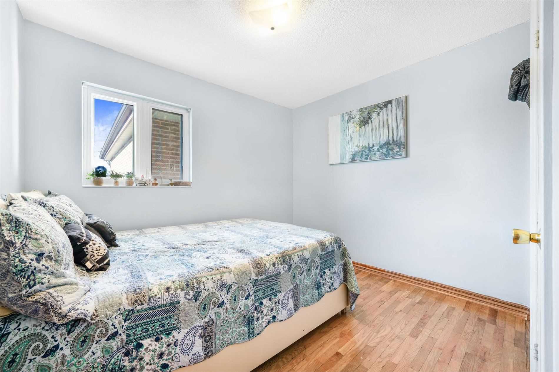 Listing W5912729 - Large Photo # 9