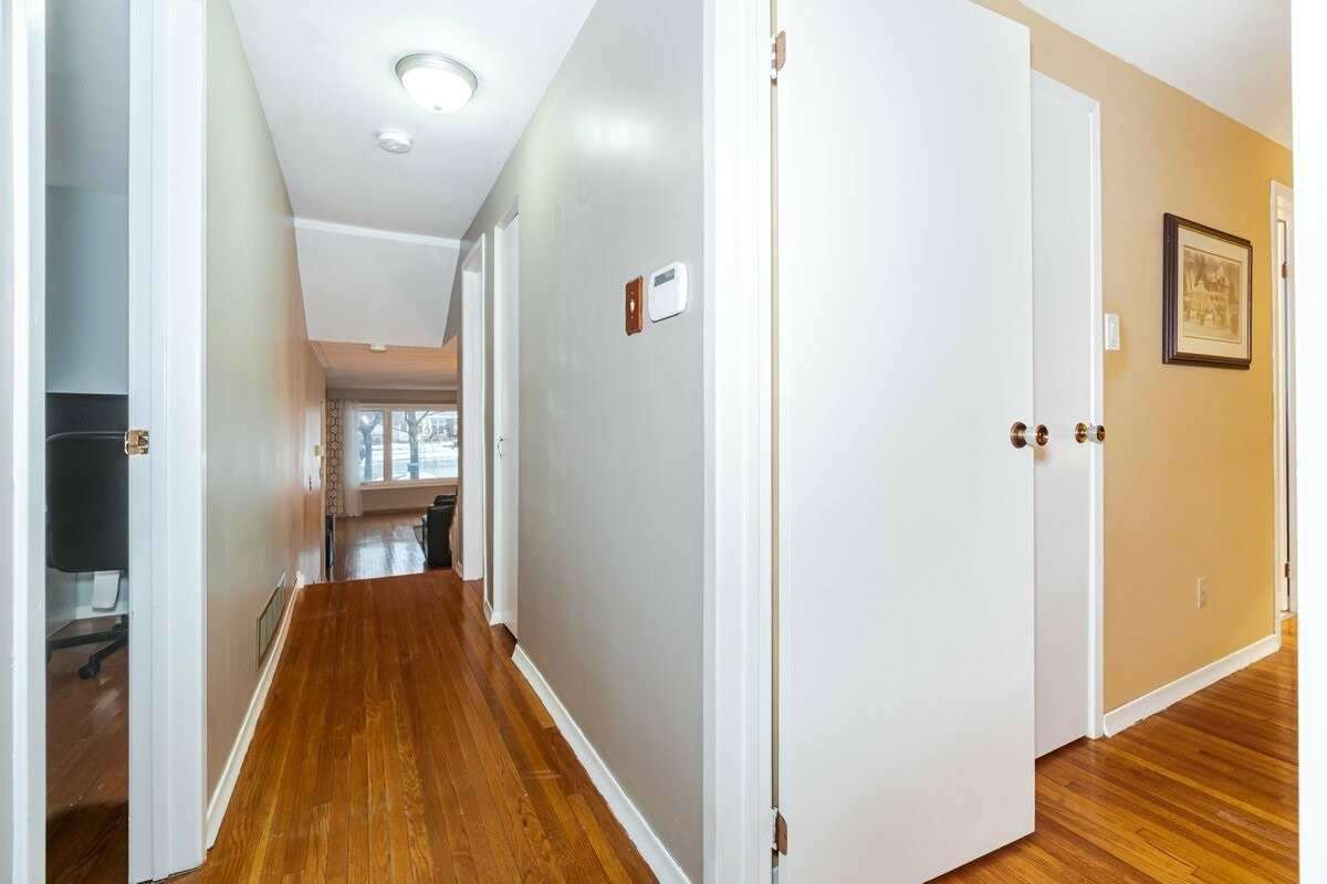 Listing W5912869 - Large Photo # 15