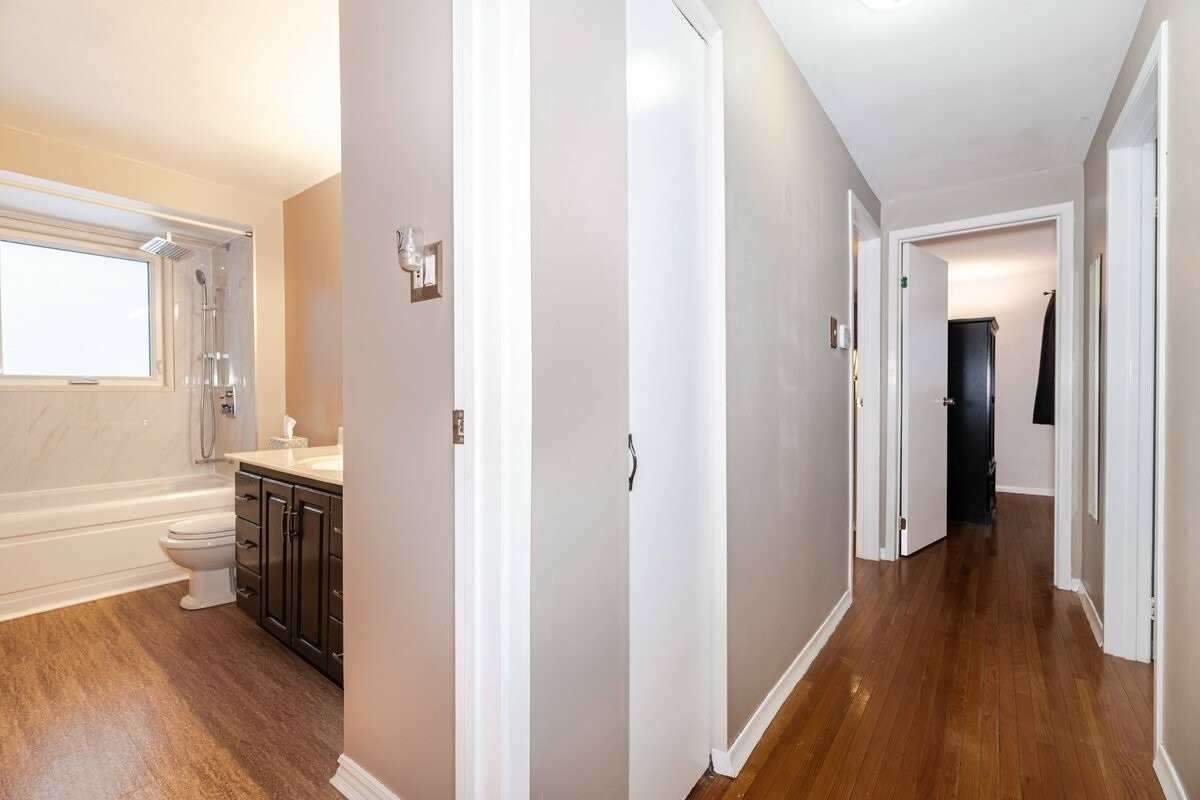 Listing W5912869 - Large Photo # 16