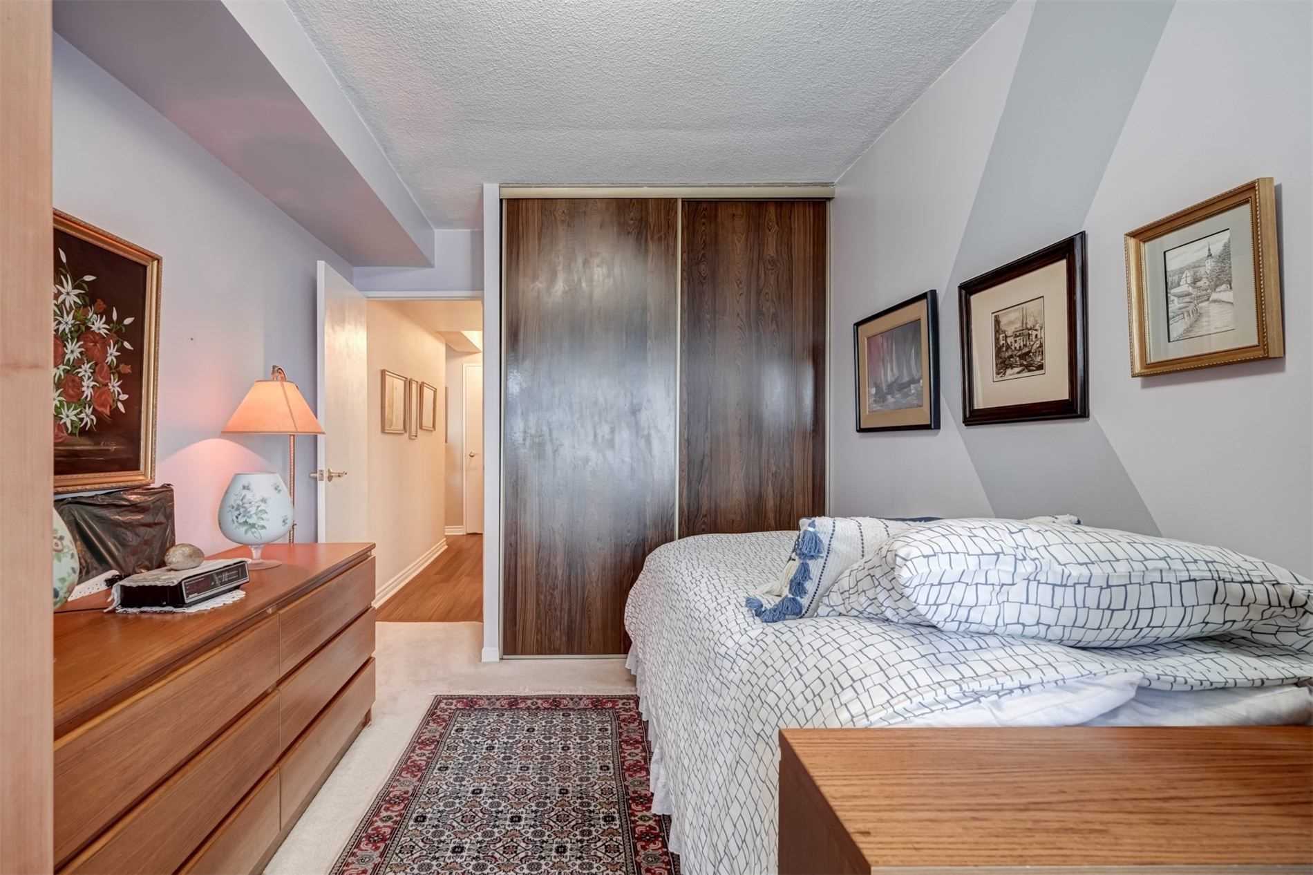 Listing W5913181 - Large Photo # 30