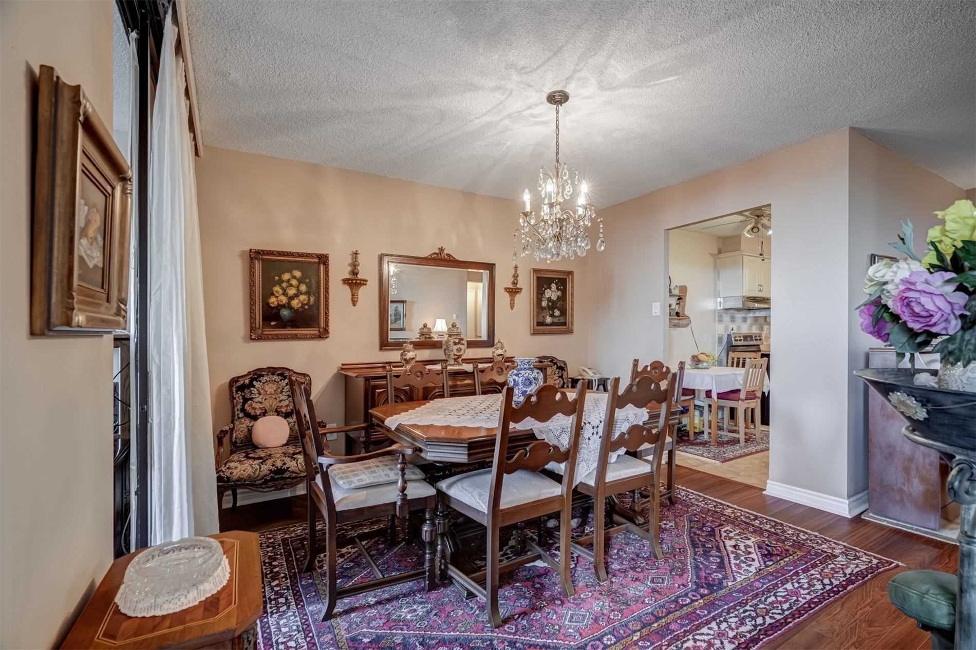 Listing W5913181 - Large Photo # 12