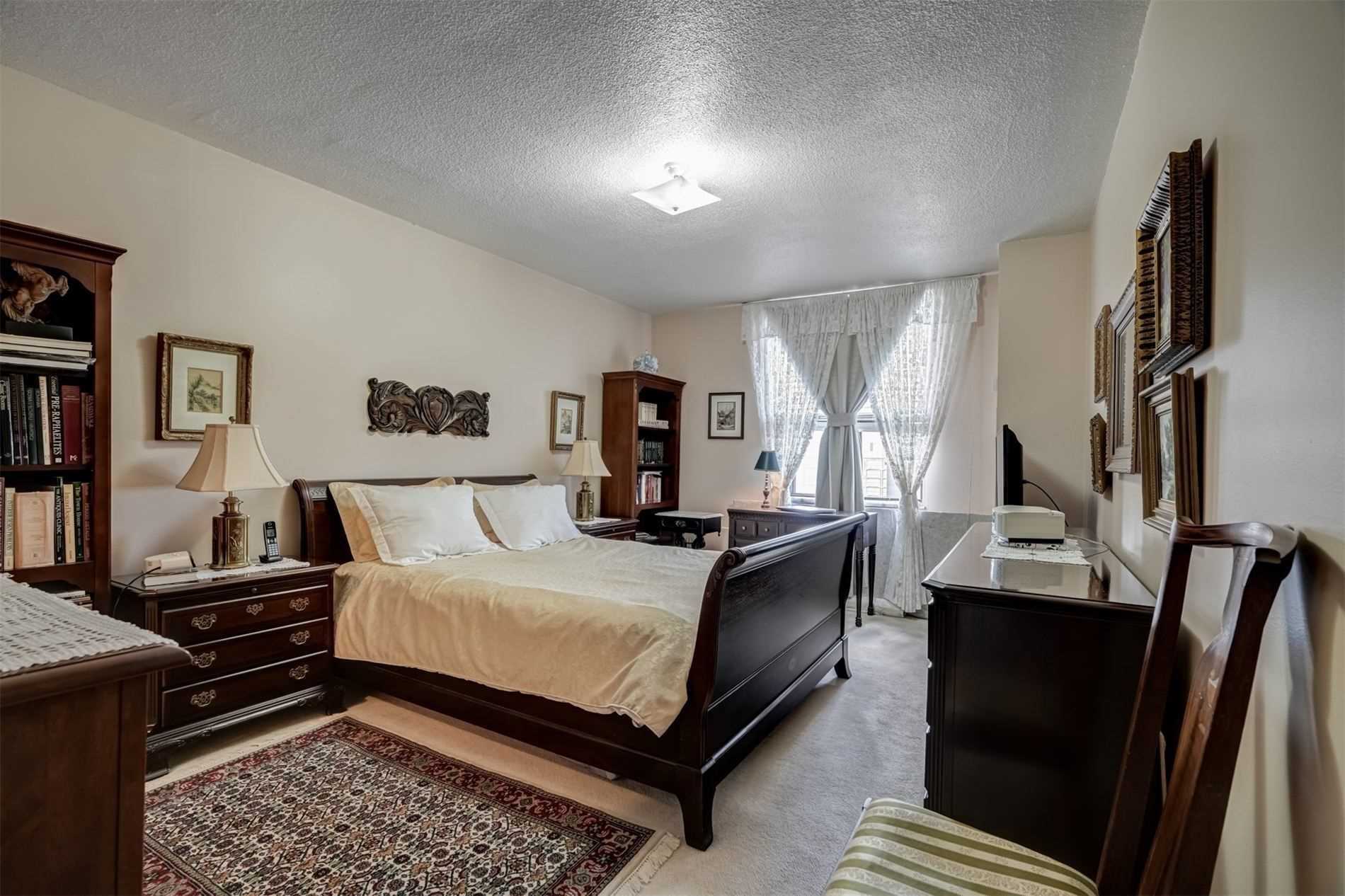 Listing W5913181 - Large Photo # 34