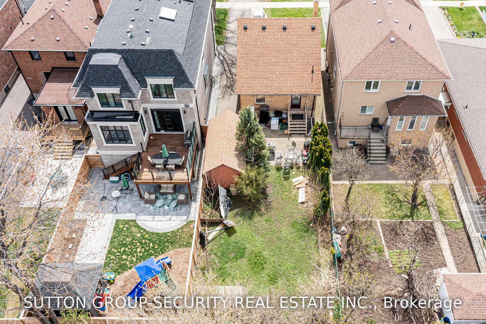 1104 Glengrove Ave