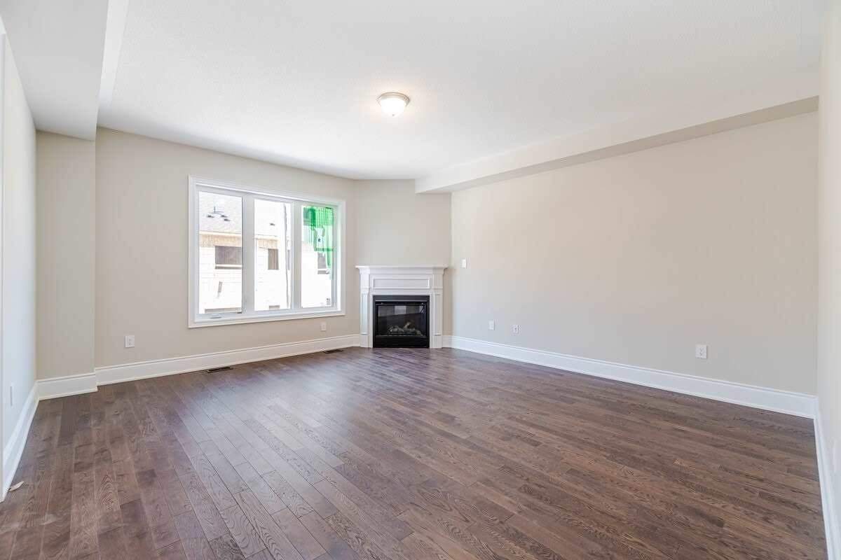 12 Junior Rd
