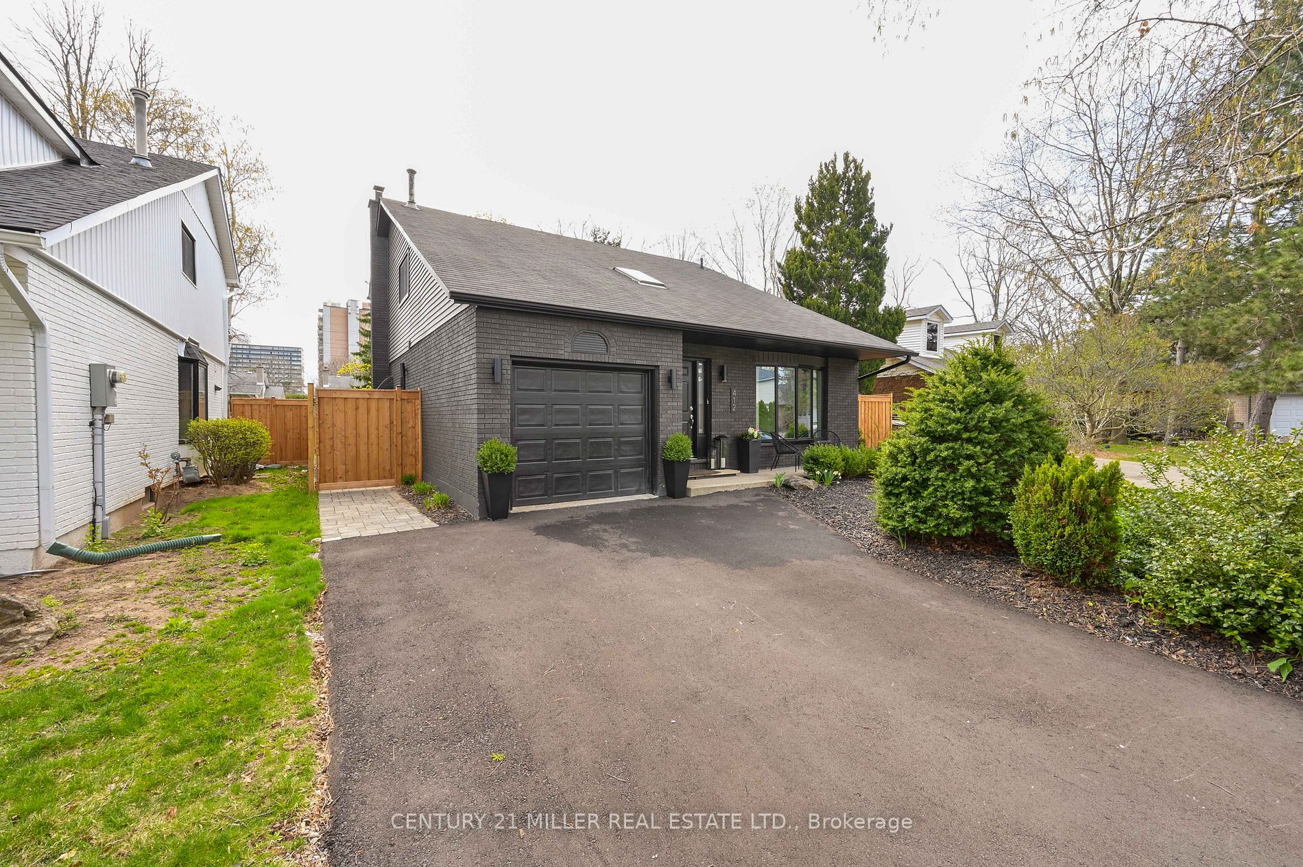 412 Swanson Crt