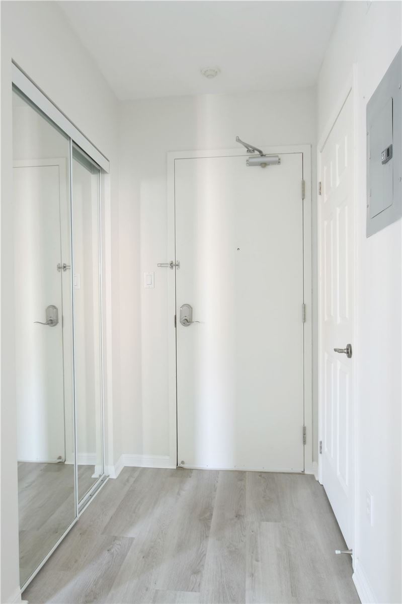 Listing W5914523 - Large Photo # 5