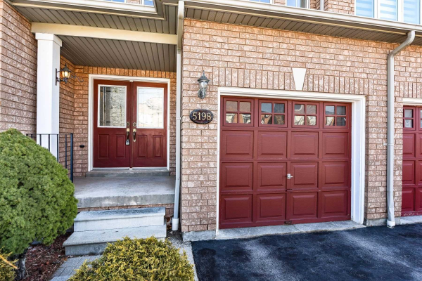 5198 Des Jardines Dr, Burlington
