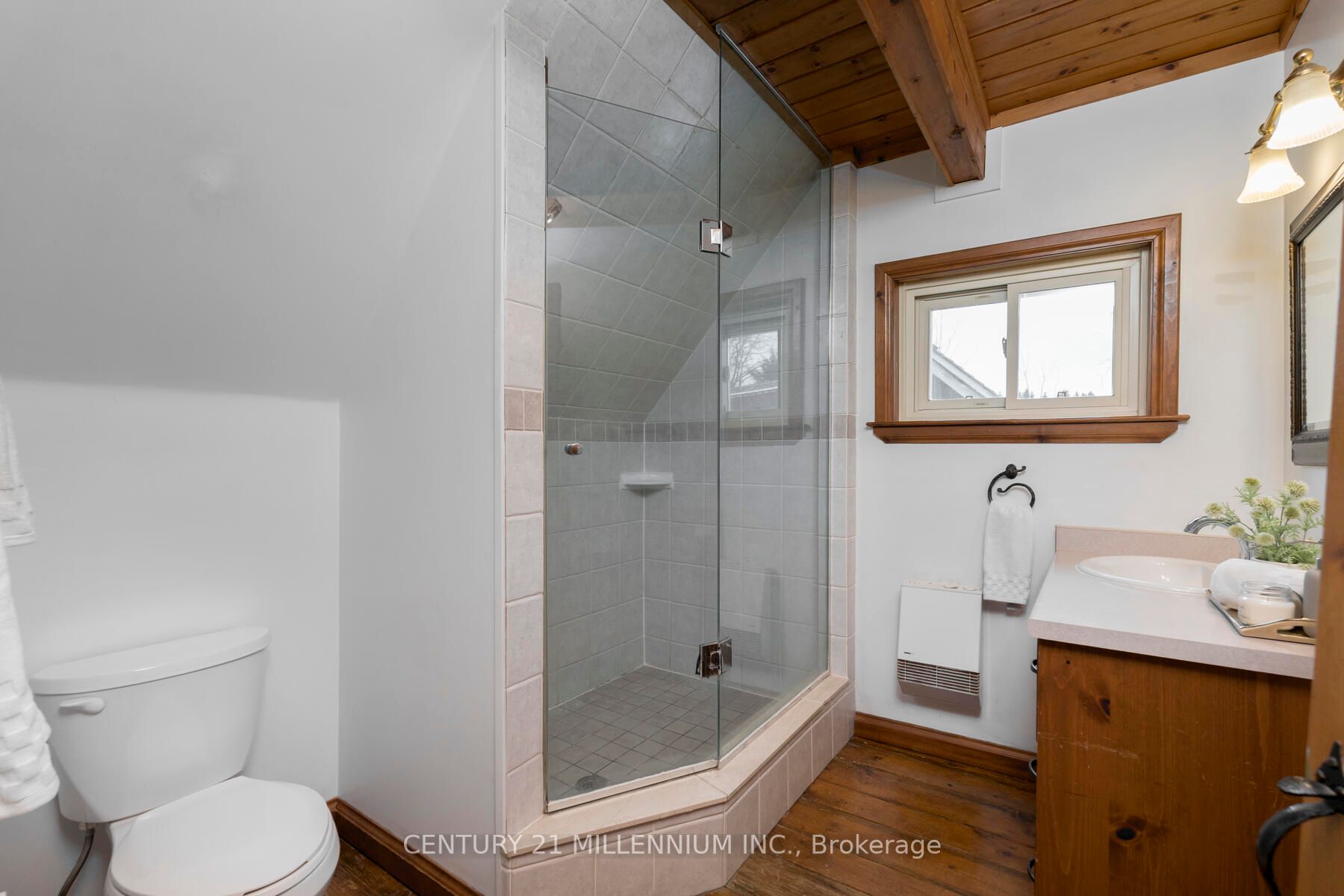 Listing W5914644 - Large Photo # 27